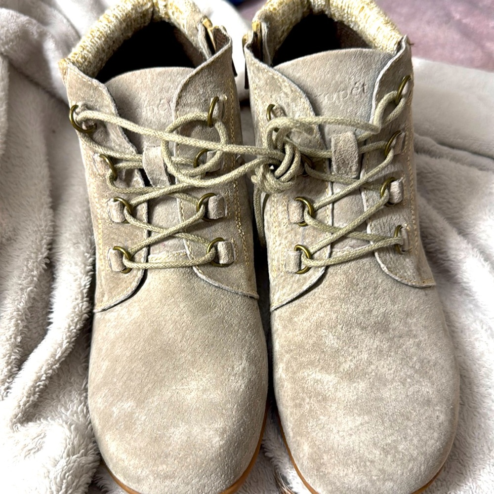 WOMEN'S PROPET DELANEY TAN SUEDELEATHER BOOTS
